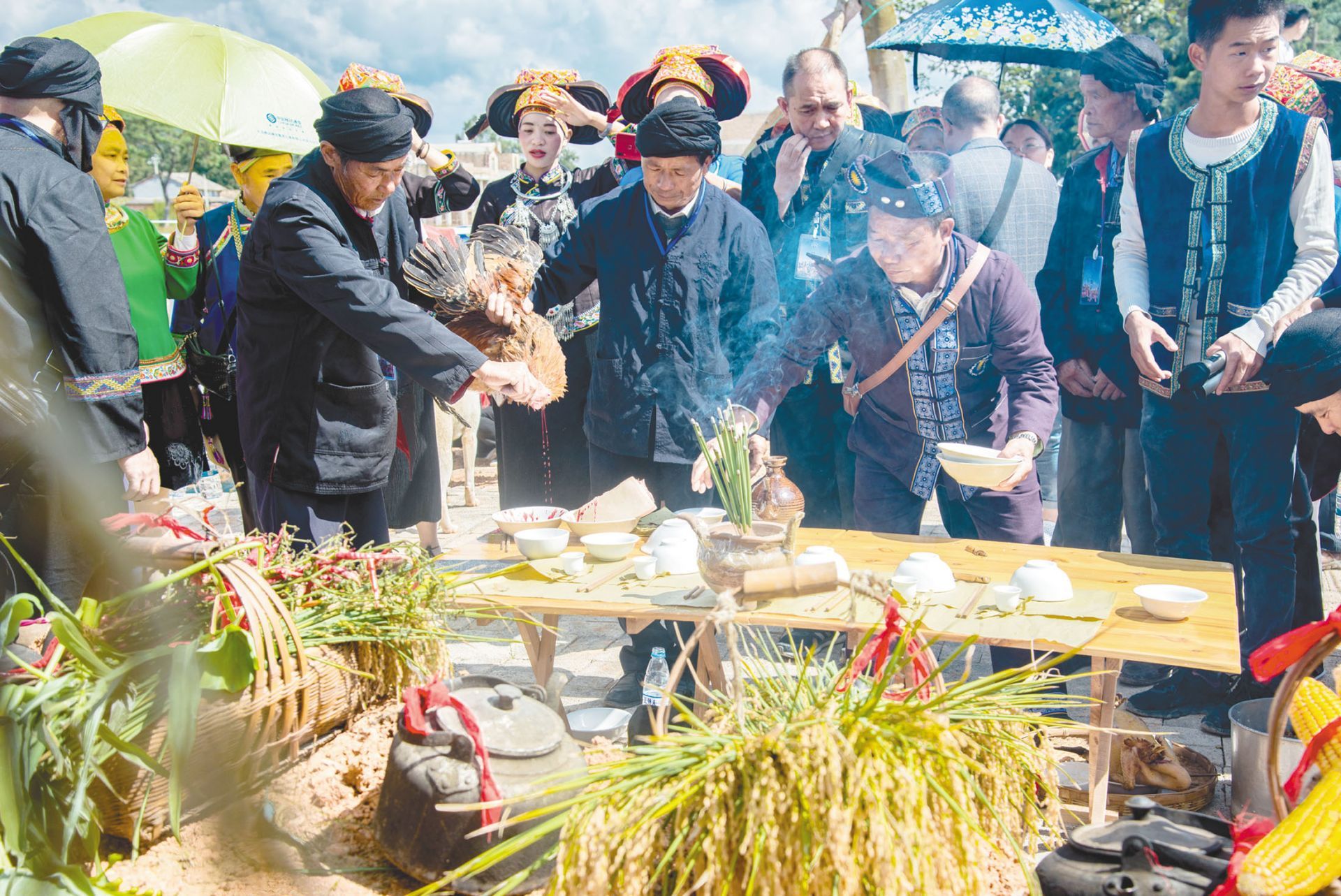 壮族尝新节喜庆丰收时与你共分享