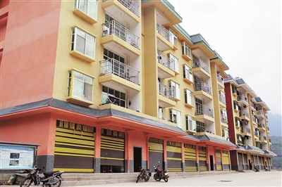 金平县老勐镇:搬出大山奔向小康